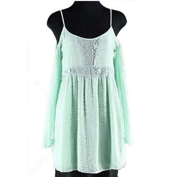 Stella Laguna Beach Sz S Mint Green Off Shoulder Lace Polyester Rayon Top - Picture 1 of 7